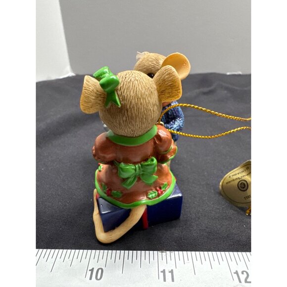 Hersheys Kisses "Will You Kiss Me?" Ornament Bradford Exchange 2012 - Picture 4 of 7